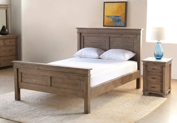 Settler Queen Bed in Sundried Ash