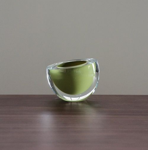 BOWL22LA - Small Catch Pea Green Hand Blown Glass Bowl