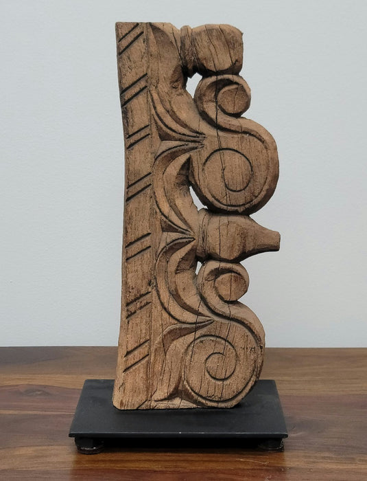 Small Primitive Sculpture - Cleared Décor