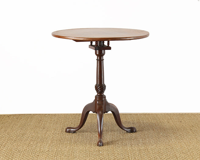 ET101ATL - Tilt Top 3-legged Table PA Circa 1885