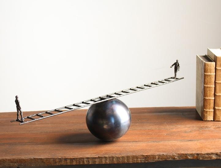 Gent Sculpture - Cleared Décor