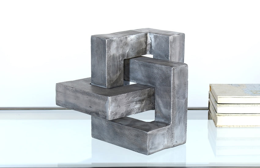 Nyla Sculpture - Cleared Décor