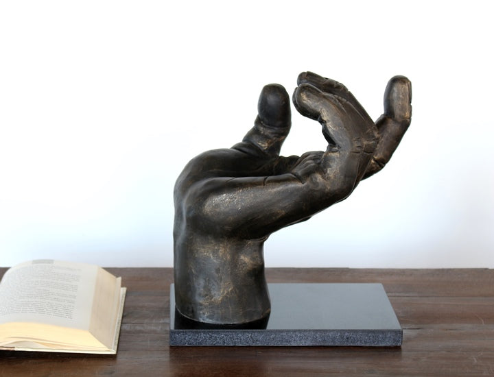 Garrick Sculpture - Cleared Décor