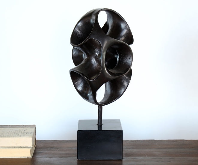 Gustav Sculpture - Cleared Décor