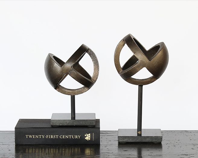 Small Antique Brass Ball Sculpture - Cleared Décor