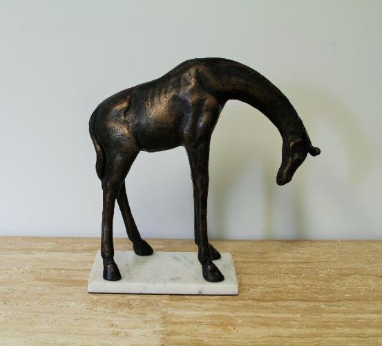 Bronze Giraffe Statue - Cleared Décor