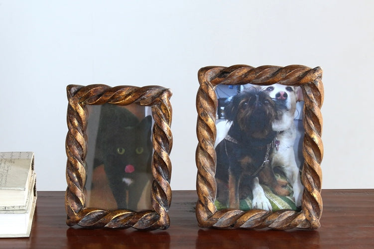 Set of 2 Sculpted Gold Twist Picture Frames - 4x6 and 5x7