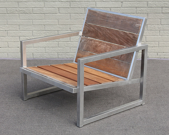 Montego Outdoor Lounge Chair