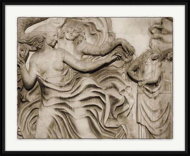 Stroll Through Paris - Freise 22W x 18H