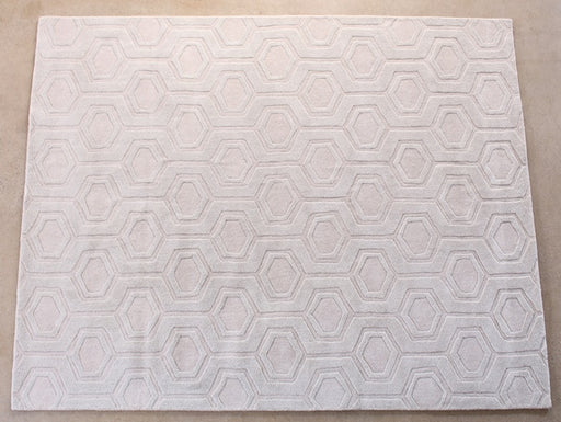 8' x 10' Cream Hand-tufted Wool Pattern Rug