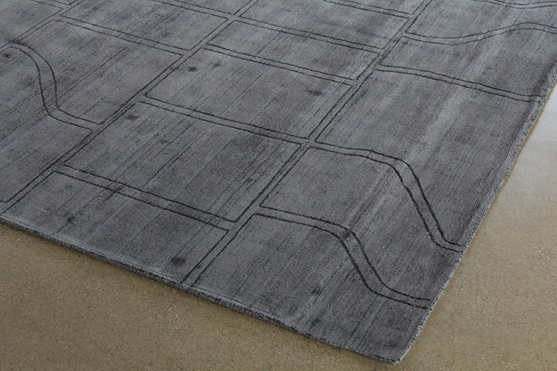 RUG394ATL - 9' X 12' Gray Hand Knotted Carved Rug