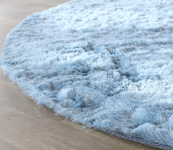 8' Round Light Blue Plush Rug