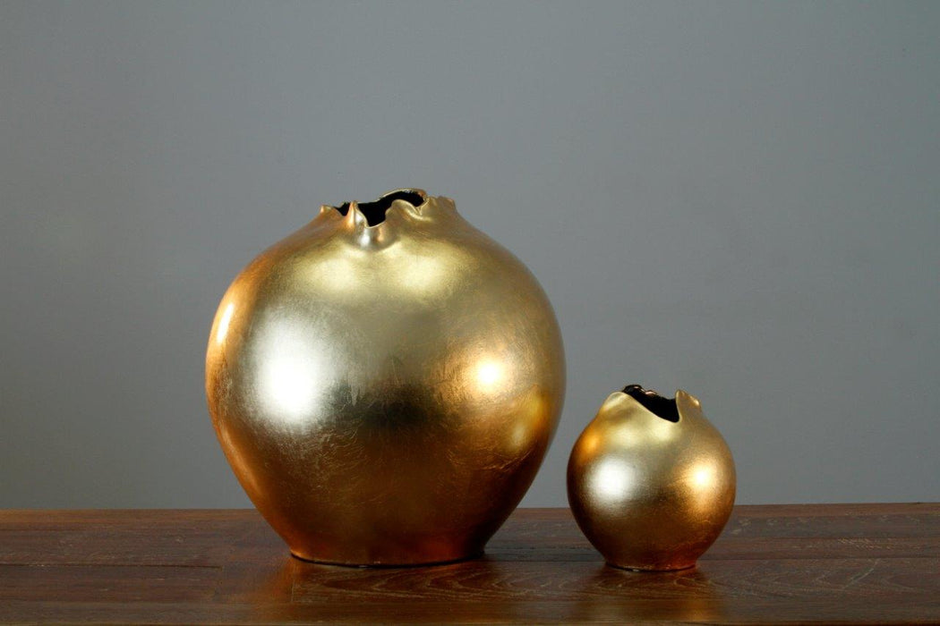 SVS02ATL - Gold Sheen Vases (Set of 2)
