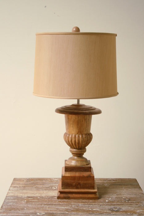 Wooden Classic Urn Table Lamp