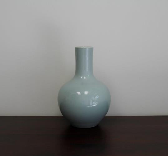 Classical Blue Bulb Vase