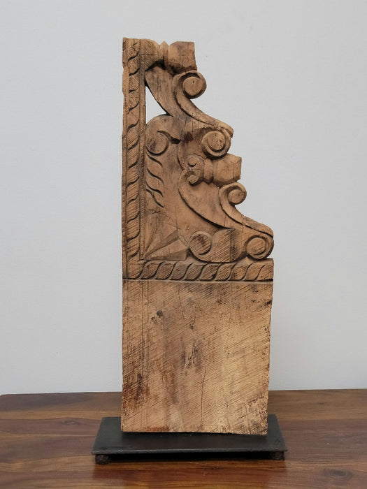 Large Primitive Sculpture - Cleared Décor