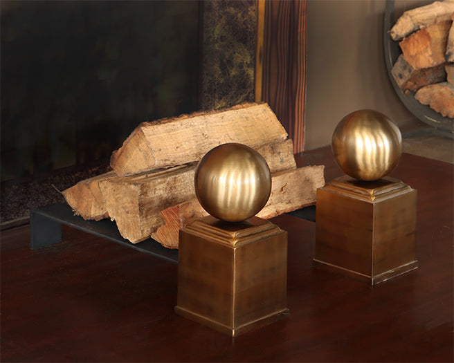 Vintage Brass Knob Andirons Set Of 2 - Cleared