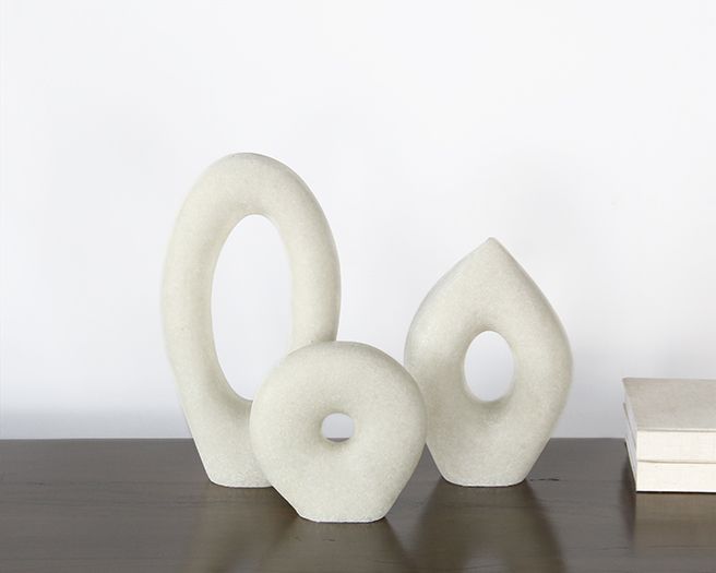 Set Of 3 Ivory Stone Objects - Cleared Décor