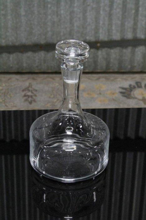 Small Long-Neck Decanter