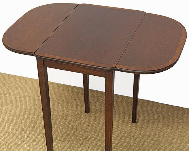 ET104ATL - Antique Cherry Pembroke Table