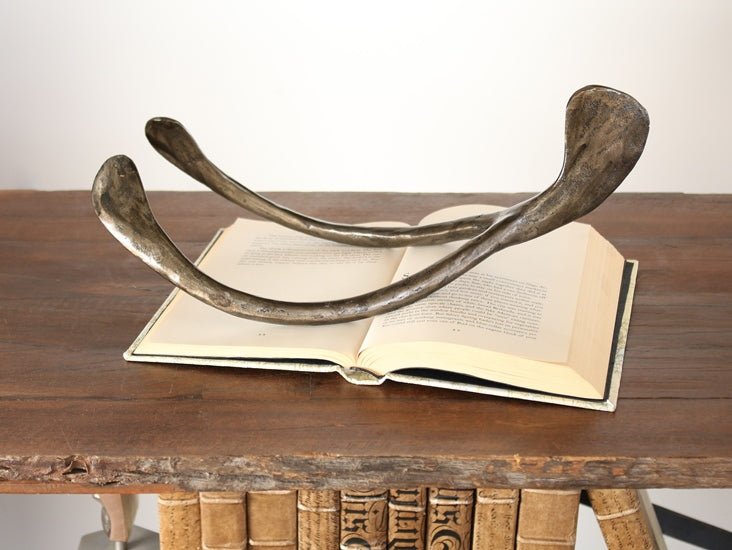 Gia Large Sculpture - Cleared Décor