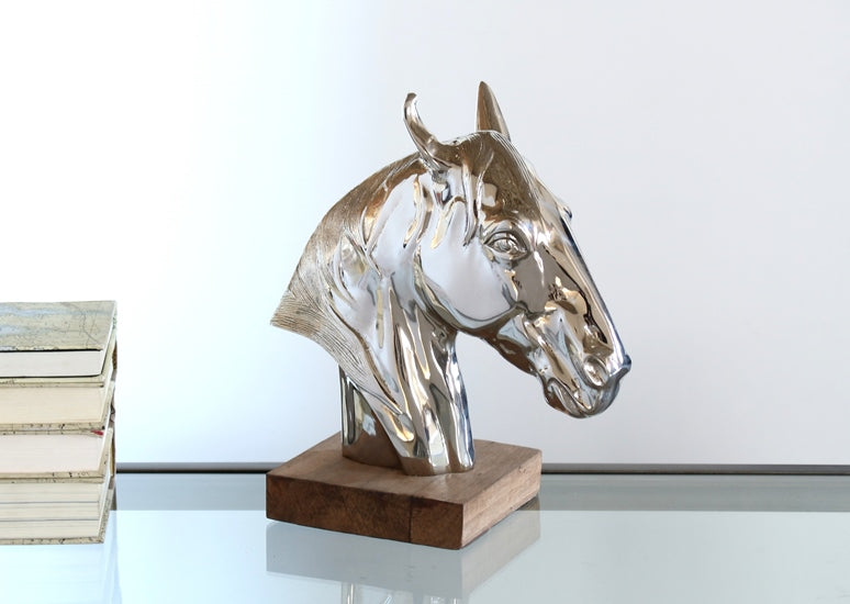 Leighton Sculpture - Cleared Décor