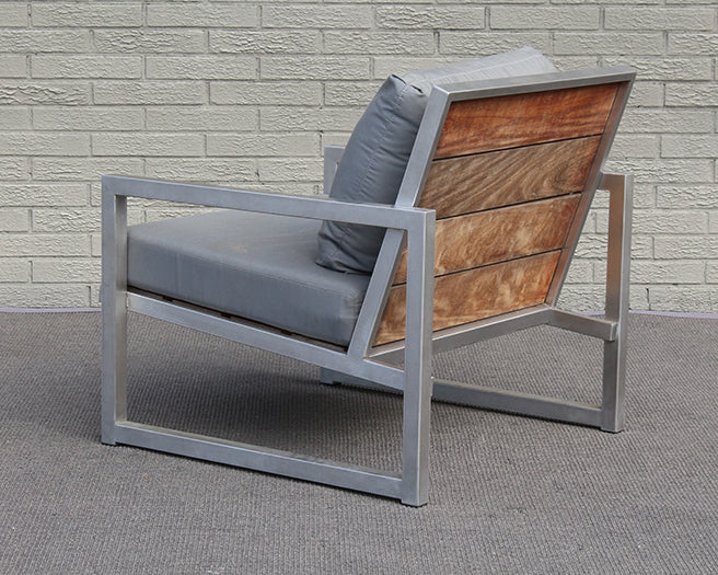 Montego Outdoor Lounge Chair
