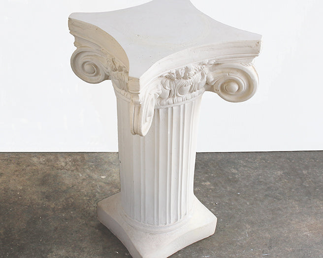 White Column Display Pedestal