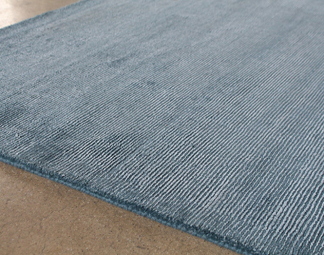 8' x 10' Peacock Rug