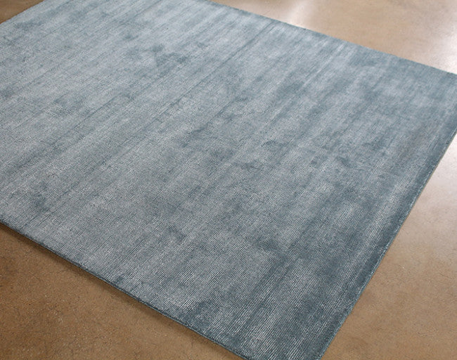 8' x 10' Peacock Rug