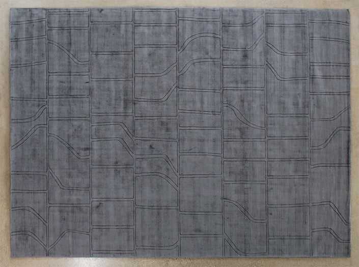 RUG394ATL - 9' X 12' Gray Hand Knotted Carved Rug