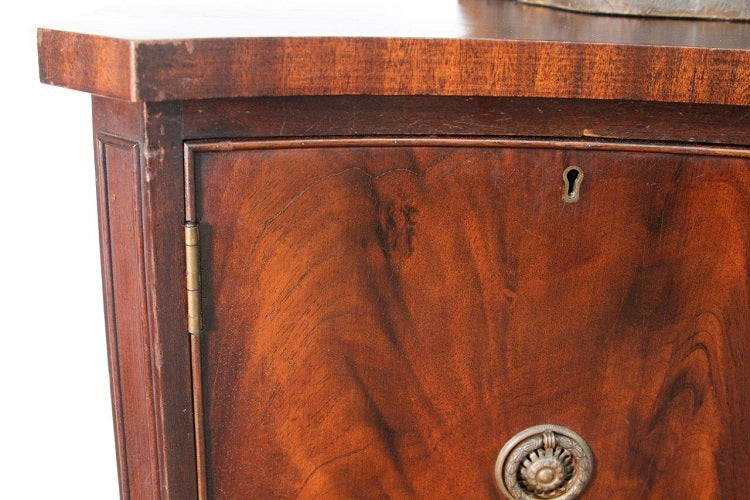 Four Leg Hepplewhite Antique Sideboard circa 1940s