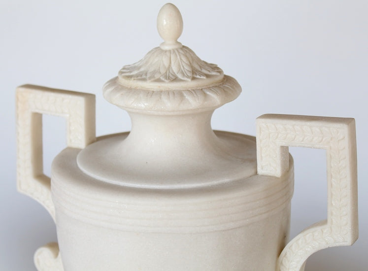 Larissa Urn - Cleared Décor