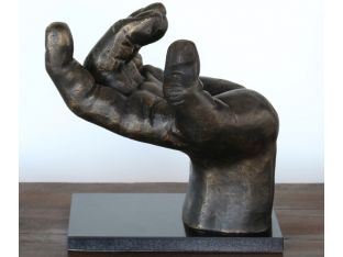 Garrick Sculpture - Cleared Décor