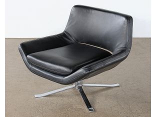 Vintage  Black Leather Lounge Chair on Splayed Chrome Base
