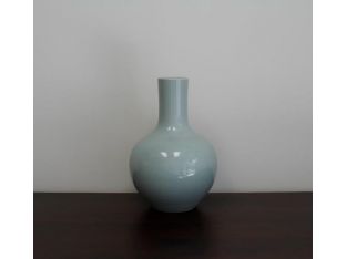 Classical Blue Bulb Vase
